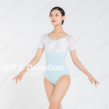 WG07163-AS  印花圆领短袖体服